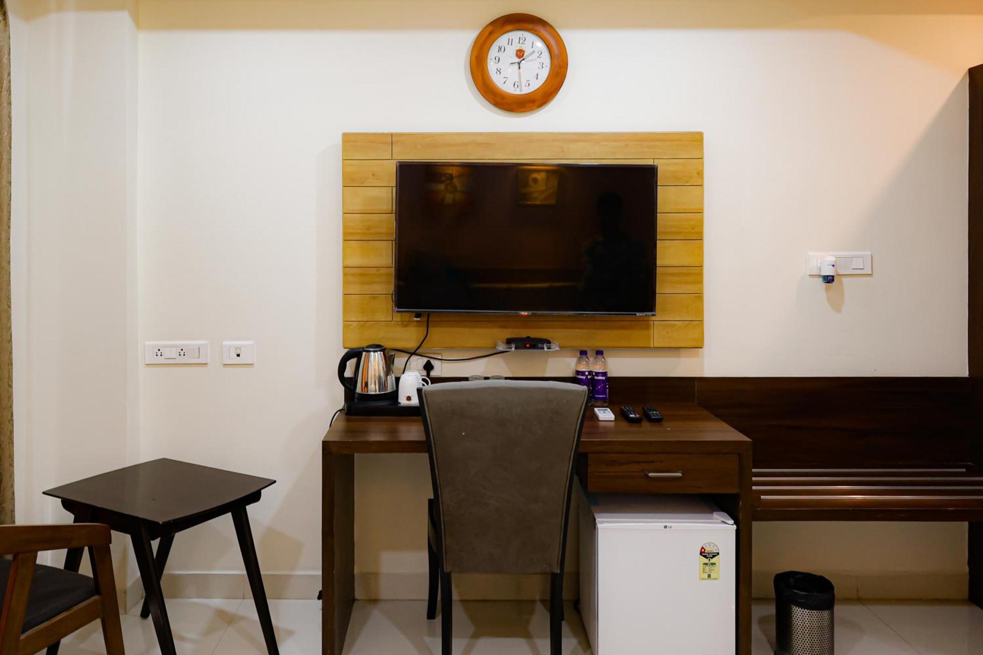 M Square Hotel ไฮเดอราบัด ภายนอก รูปภาพ